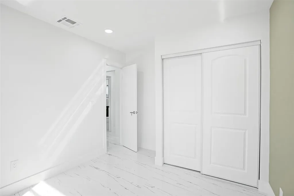 1437 SW 1st Avenue Deerfield Beach FL 33441