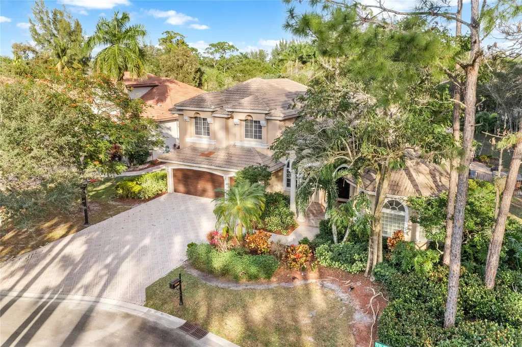 5804 NW 88th Manor Parkland FL 33067