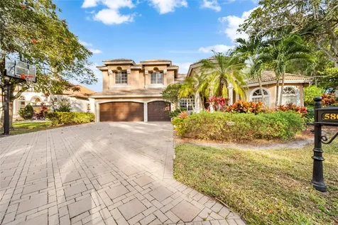 5804 NW 88th Manor Parkland FL 33067