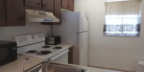 9340 Lagoon Place Davie FL 33324