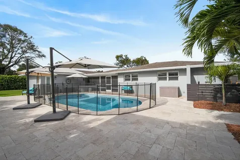 5330 SW 19th Street Plantation FL 33317