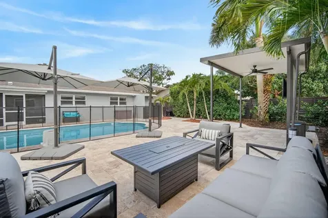 5330 SW 19th Street Plantation FL 33317
