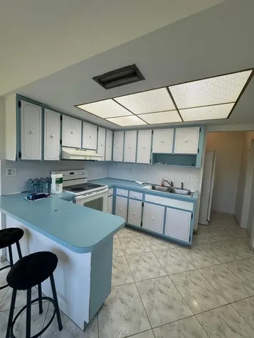 452 W Royal Palm Road Boca Raton FL 33432