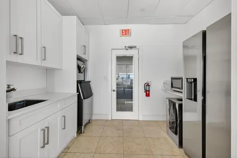 209 N Fort Lauderdale Beach Boulevard Fort Lauderdale FL 33304