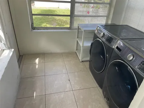 1635 Moffett Street Hollywood FL 33020