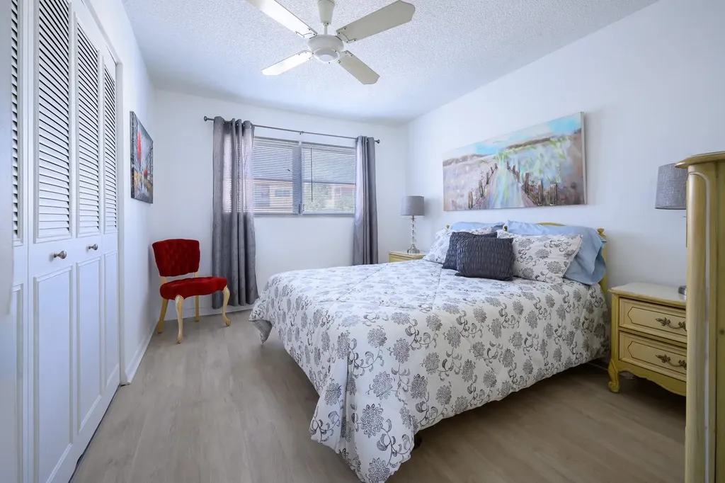4047 NW 16th Street Fort Lauderdale FL 33313