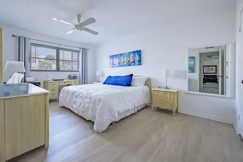 4047 NW 16th Street Fort Lauderdale FL 33313
