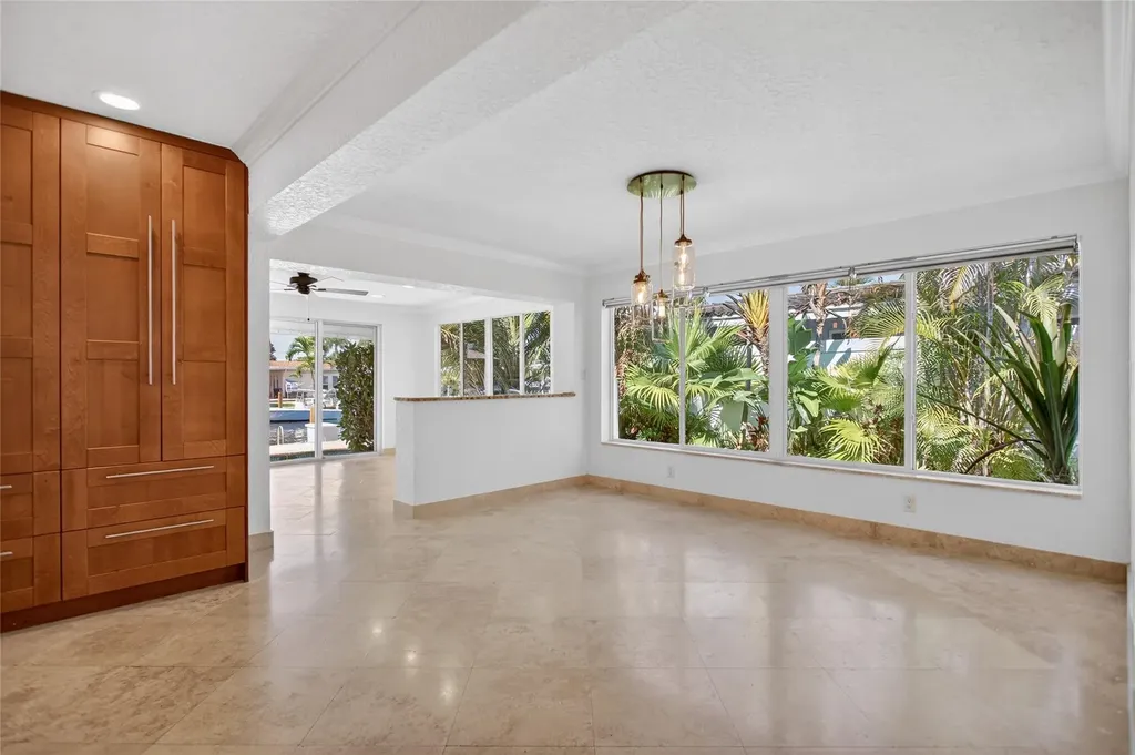 601 SE 5th Terrace Pompano Beach FL 33060