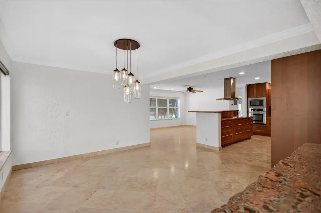 601 SE 5th Terrace Pompano Beach FL 33060
