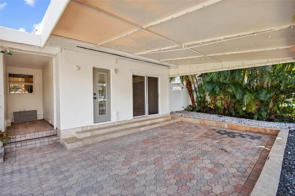 601 SE 5th Terrace Pompano Beach FL 33060