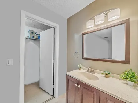 3413 Cocoplum Circle Coconut Creek FL 33063