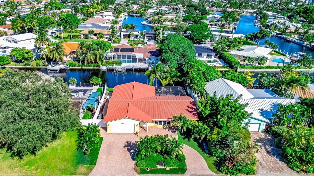 5550 NE 26th Avenue Fort Lauderdale FL 33308