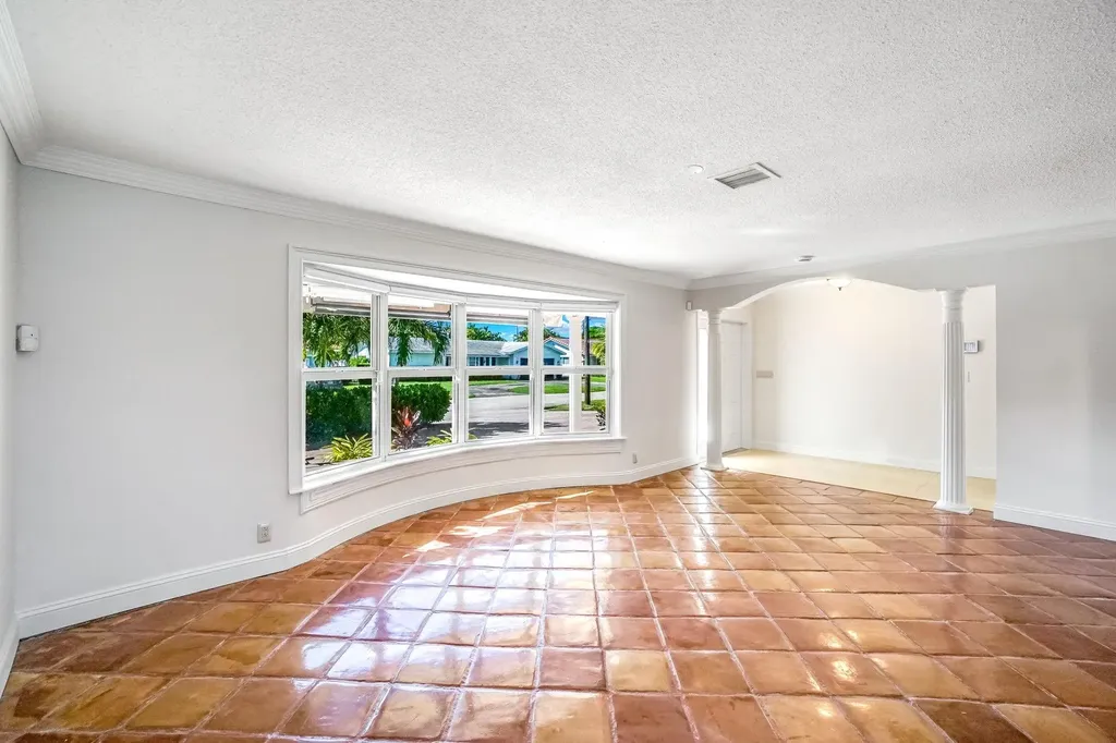 5550 NE 26th Avenue Fort Lauderdale FL 33308