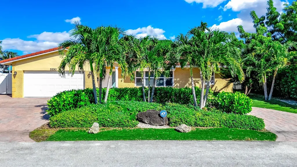 5550 NE 26th Avenue Fort Lauderdale FL 33308