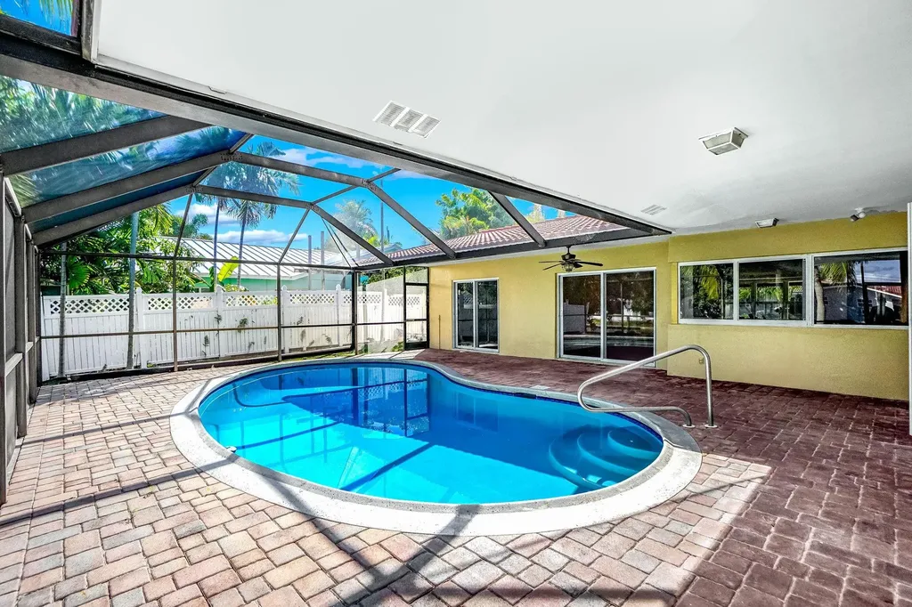 5550 NE 26th Avenue Fort Lauderdale FL 33308