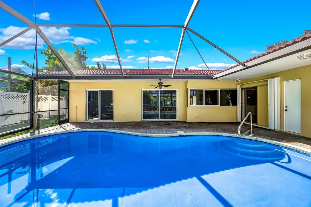 5550 NE 26th Avenue Fort Lauderdale FL 33308