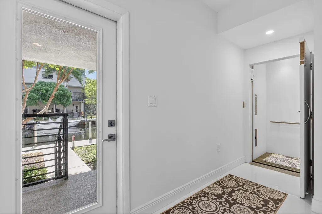 196 SE 4th Terrace Pompano Beach FL 33060