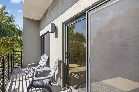 196 SE 4th Terrace Pompano Beach FL 33060