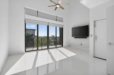 196 SE 4th Terrace Pompano Beach FL 33060
