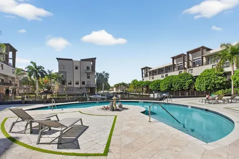 196 SE 4th Terrace Pompano Beach FL 33060