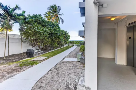 1850 S Ocean Boulevard Lauderdale By The Sea FL 33062