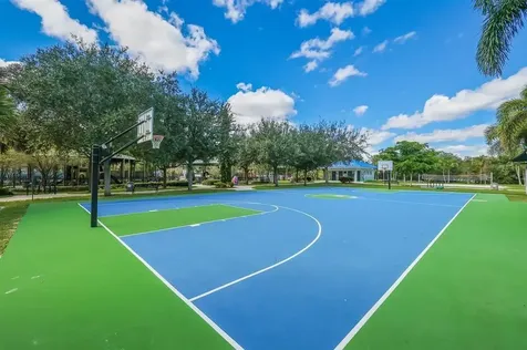 605 Oaks Drive Pompano Beach FL 33069