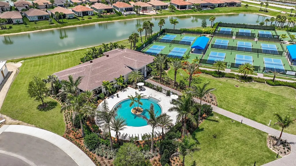 7818 SW Andrea Way Port St Lucie FL 34987