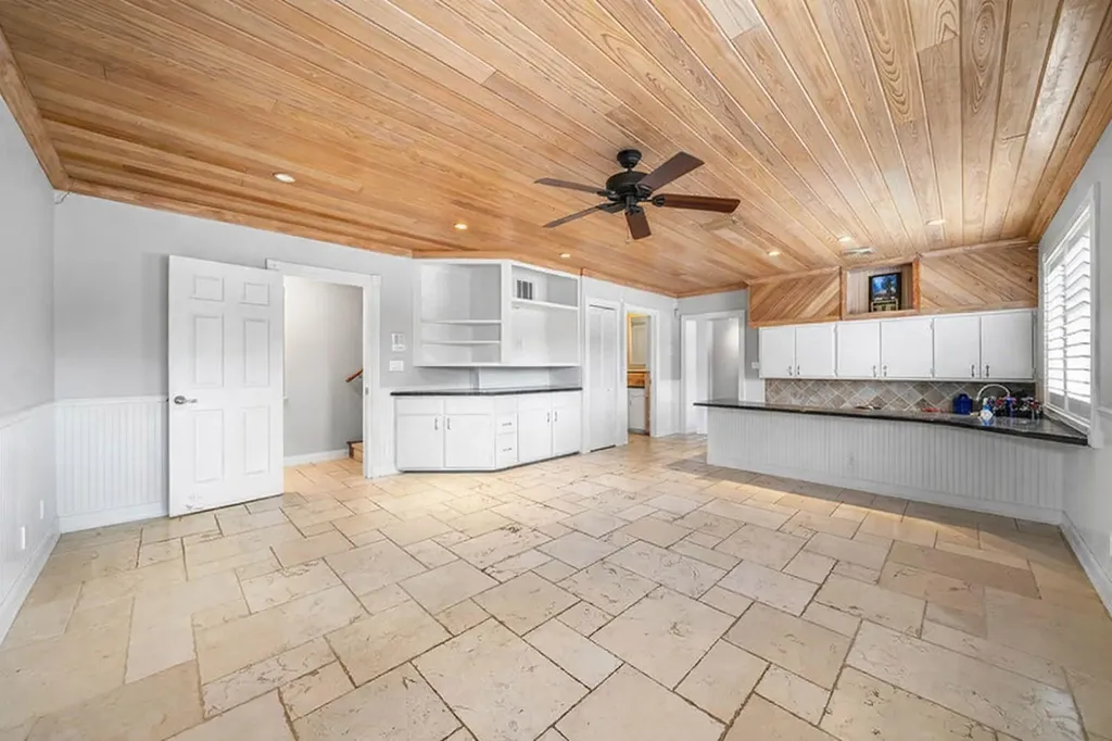 8035 Dillman Road West Palm Beach FL 33411