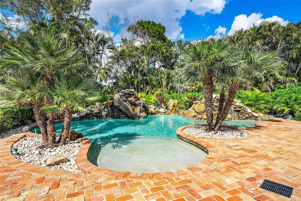 8035 Dillman Road West Palm Beach FL 33411