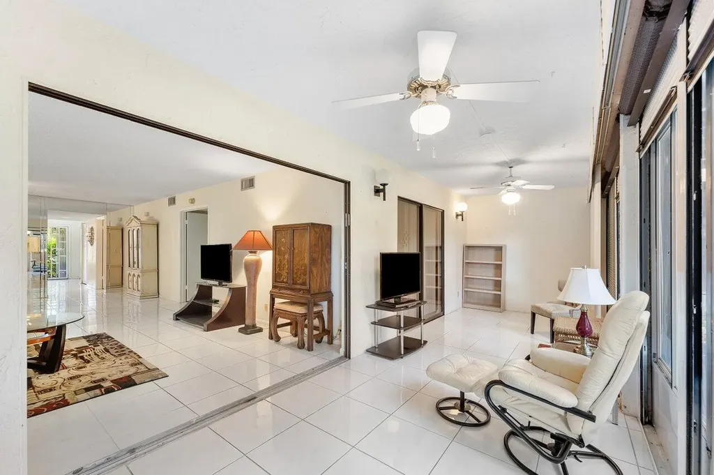 10118 Mangrove Drive Boynton Beach FL 33437
