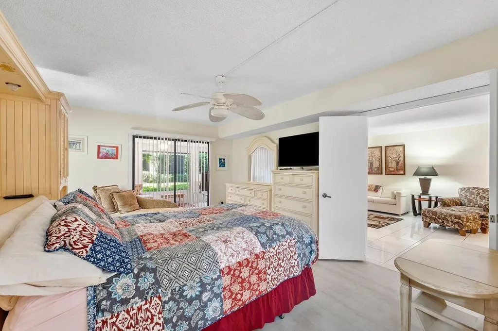 10118 Mangrove Drive Boynton Beach FL 33437