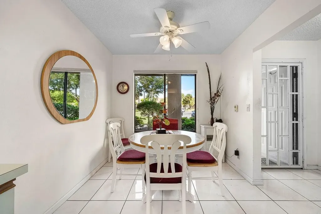 10118 Mangrove Drive Boynton Beach FL 33437