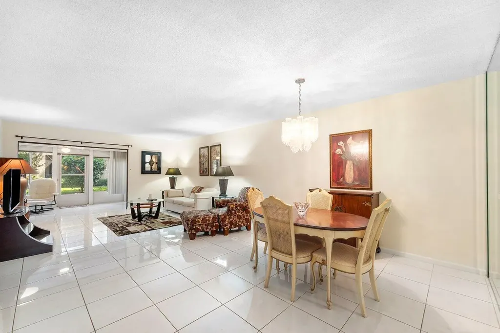 10118 Mangrove Drive Boynton Beach FL 33437