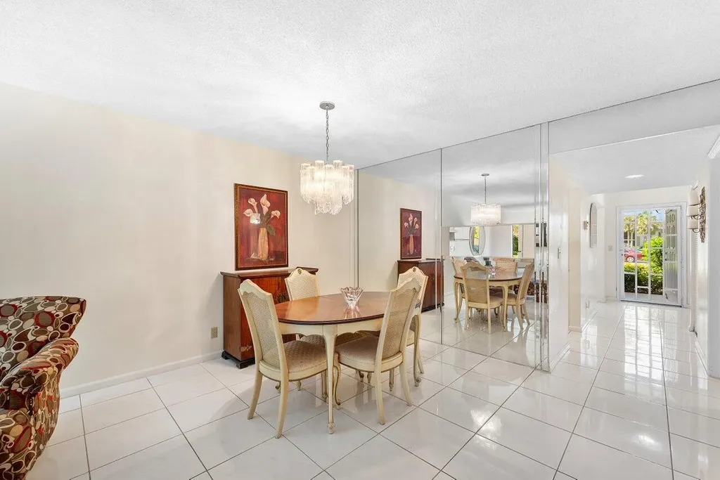 10118 Mangrove Drive Boynton Beach FL 33437