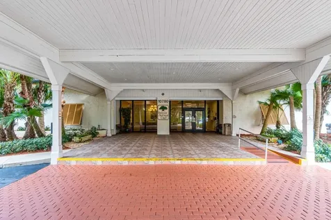 10118 Mangrove Drive Boynton Beach FL 33437