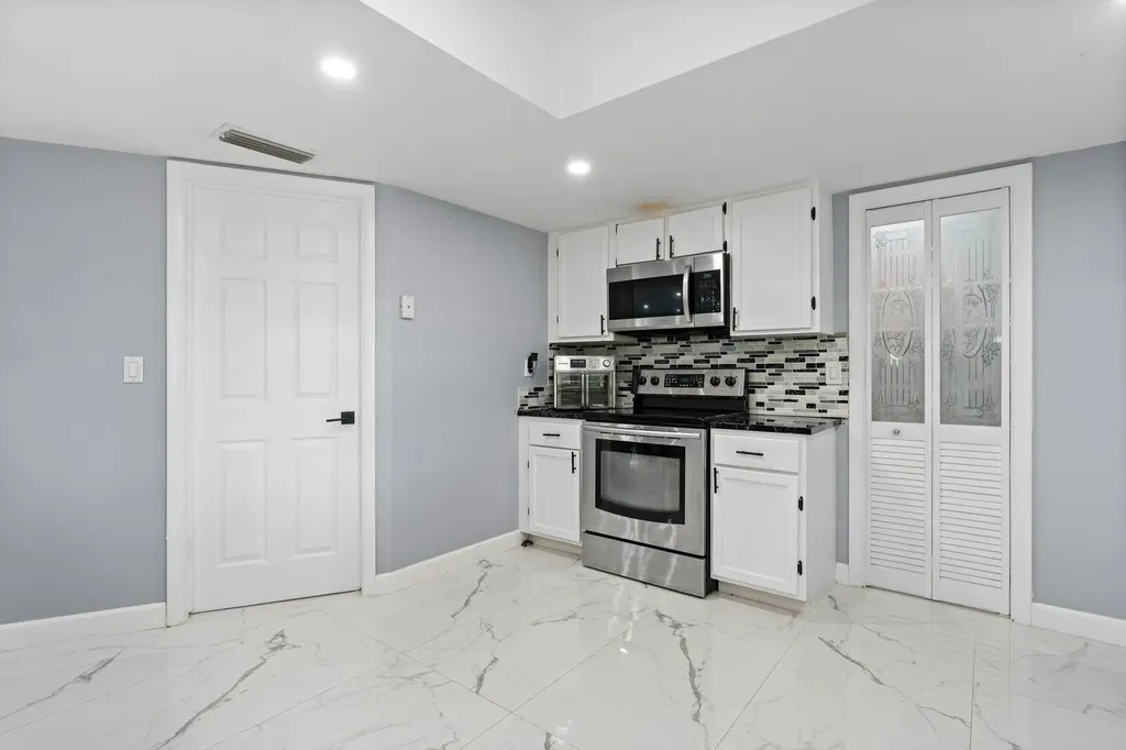 7328 Saint Andrews Road Lake Worth FL 33467