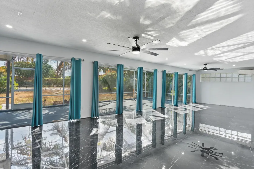 7328 Saint Andrews Road Lake Worth FL 33467