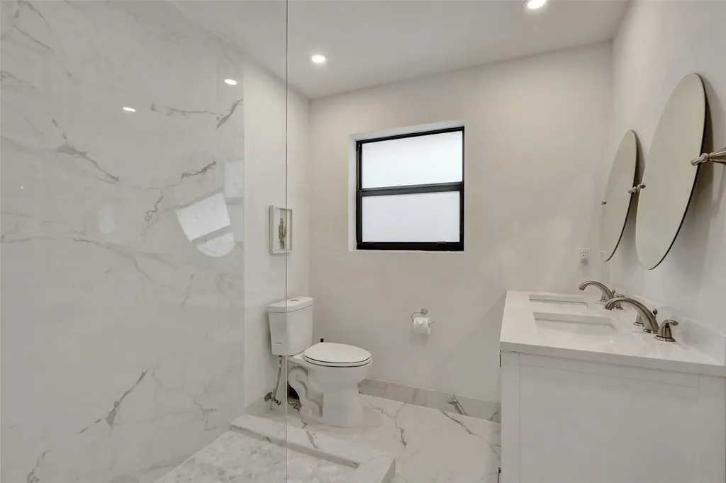 310 SE 13th Court Pompano Beach FL 33060
