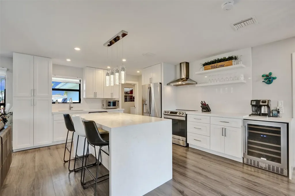 310 SE 13th Court Pompano Beach FL 33060