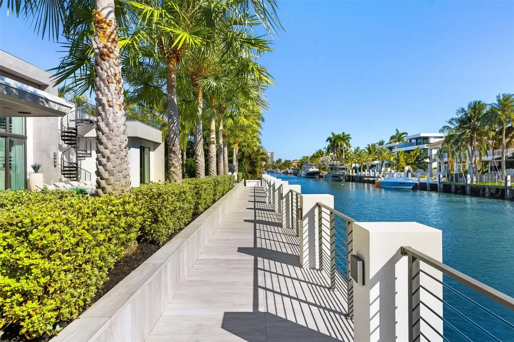 816 Riviera Isle Drive Fort Lauderdale FL 33301