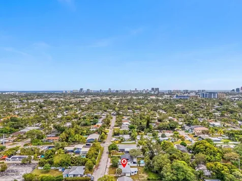 1398 NE 37th Street Oakland Park FL 33334