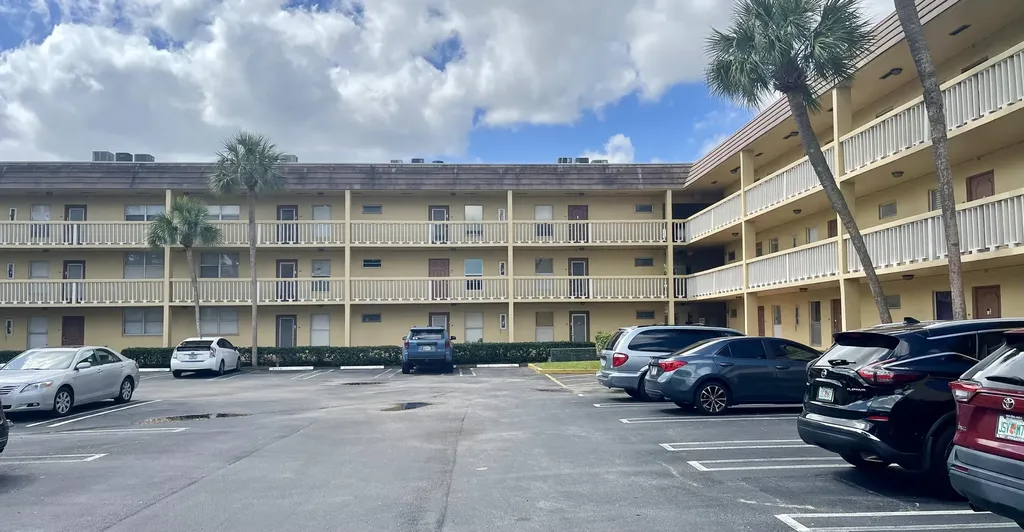 5860 NW 64th Avenue Fort Lauderdale FL 33319