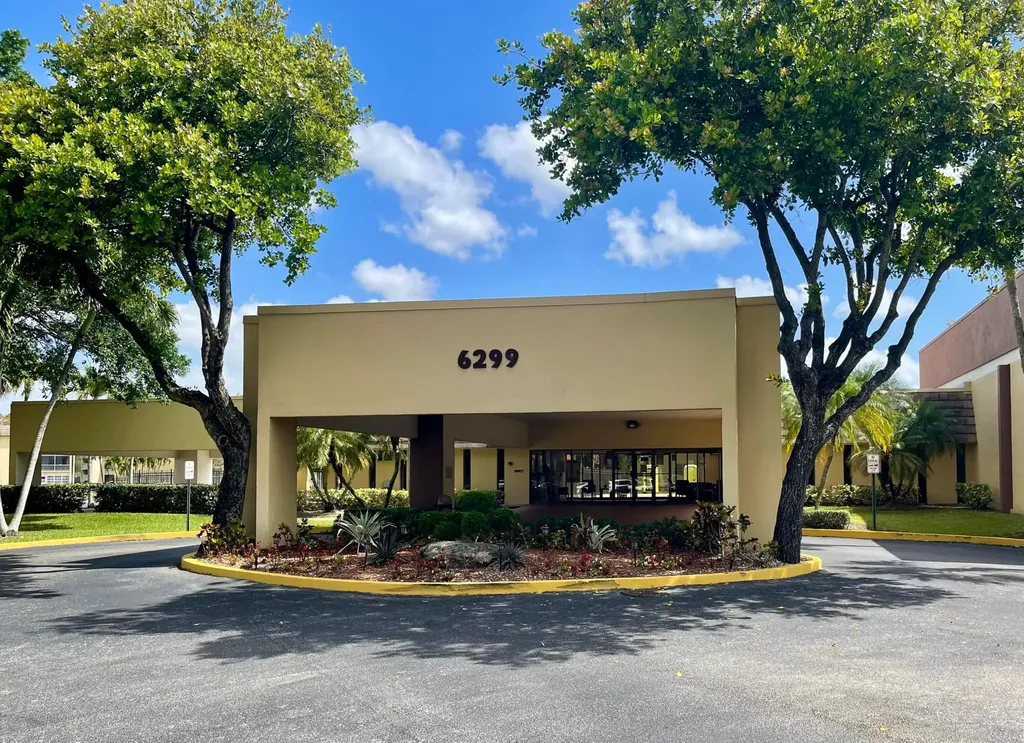 5860 NW 64th Avenue Fort Lauderdale FL 33319