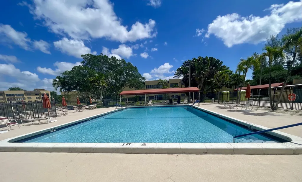 5860 NW 64th Avenue Fort Lauderdale FL 33319