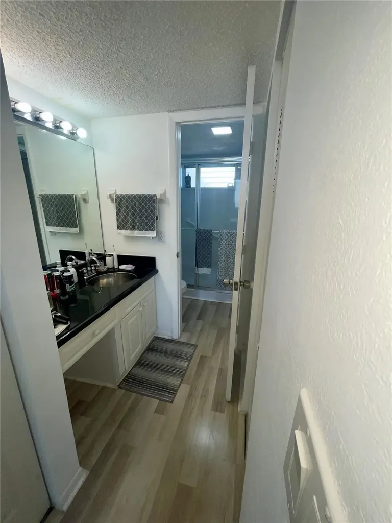 5860 NW 64th Avenue Fort Lauderdale FL 33319