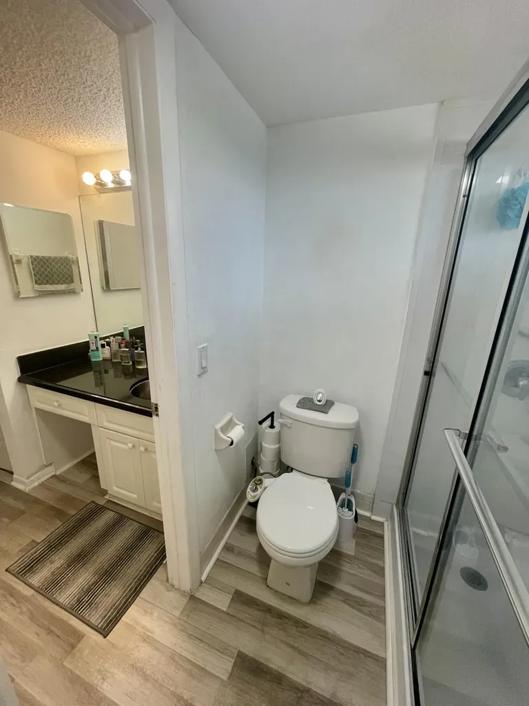 5860 NW 64th Avenue Fort Lauderdale FL 33319