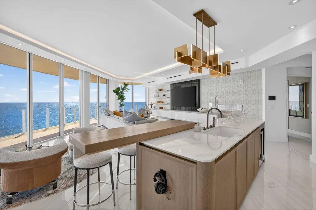 525 N Fort Lauderdale Beach Boulevard Fort Lauderdale FL 33304