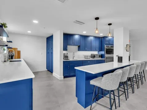 3000 Holiday Drive Fort Lauderdale FL 33316