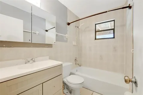 2424 1st Place SW Vero Beach FL 32962