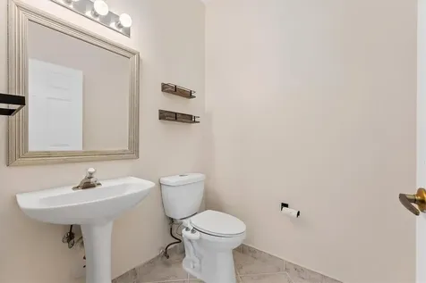 1135 Buttonwood Lane Hollywood FL 33019